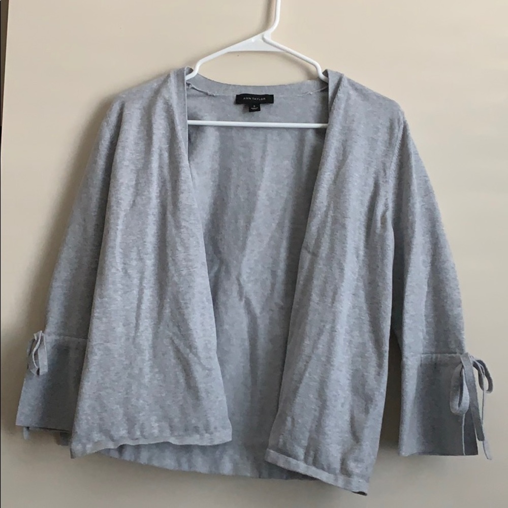 Ann Taylor Grey Sweater Tie Sleeve Detail M